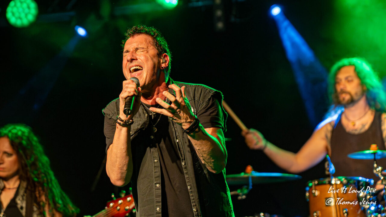 HARDLINE + SEVI – Ein Fest für alle Hardrockfans im REX in Bensheim – Konzertbericht