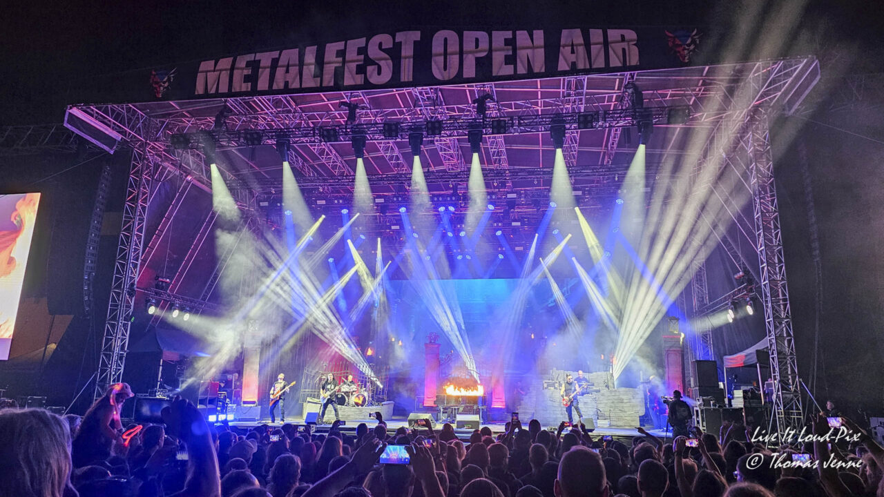 Metalfest Open Air in Pilsen/CZ – Festivalbericht zum Tag 2 – Ausgelassene Stimmung + starkes Billing bei bestem Festivalwetter