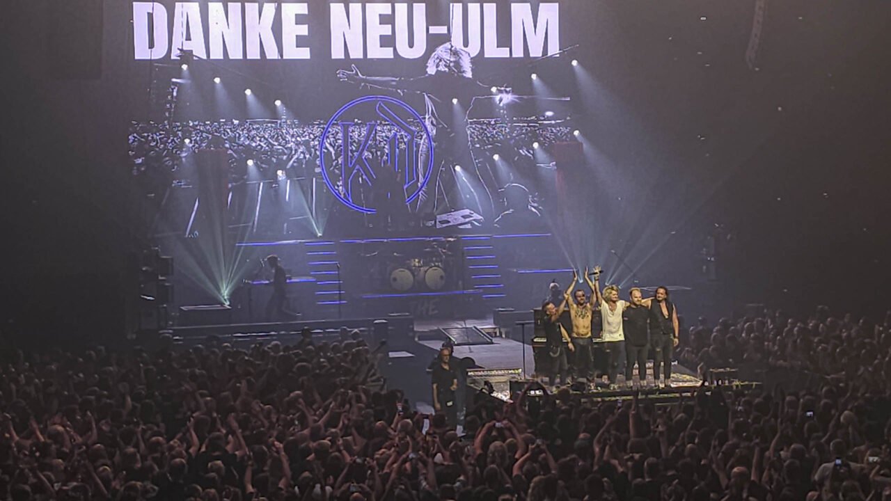 Kissin Dynamite  – Phenomenaler Start der „The Big Goodbye-Arenatour“ zu Hannes Bühnenabschied  – Konzertbericht aus Neu-Ulm